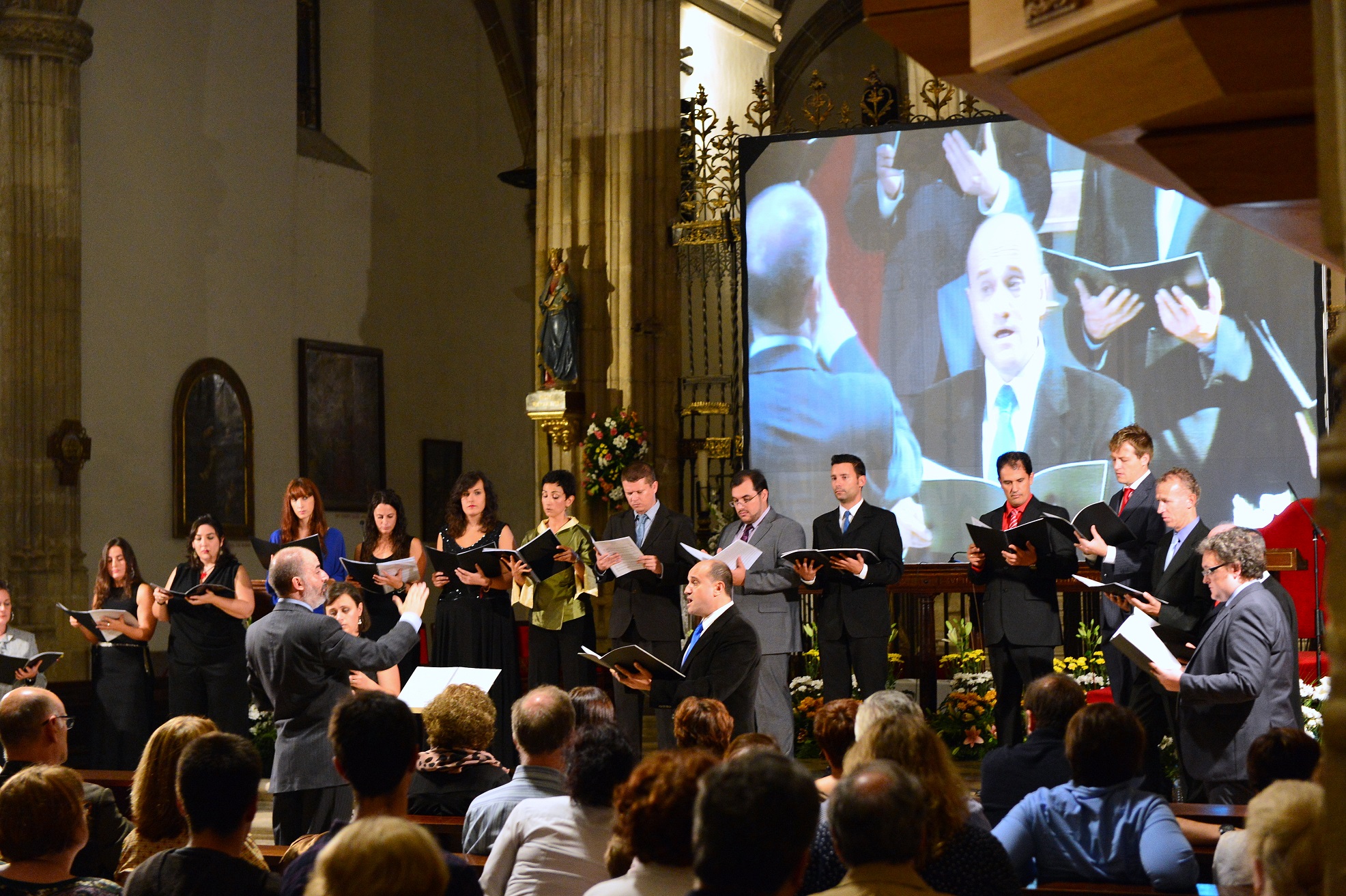 Coro Duque de Calbaria II concierto del VII Festival Internacional de órgano Catedral de Alcalá